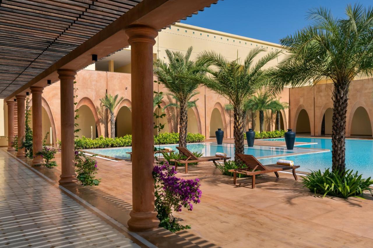 Time Square Resort & Spa Bhudzs Kültér fotó