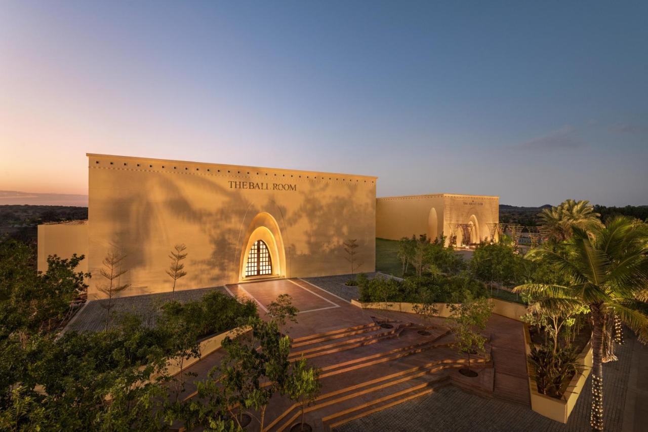 Time Square Resort & Spa Bhudzs Kültér fotó