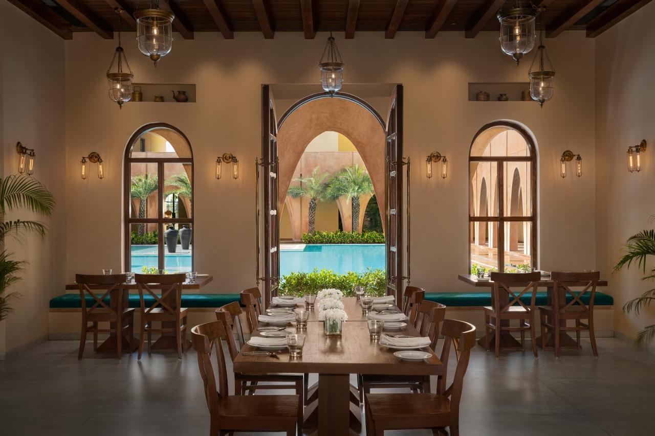 Time Square Resort & Spa Bhudzs Kültér fotó